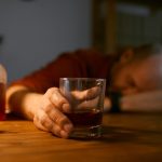 O Que é Alcoolismo Cronico