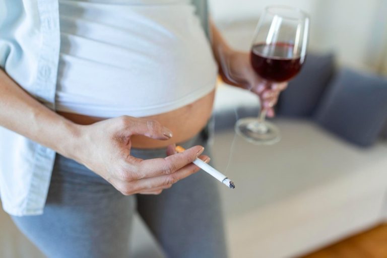 Blog 4 Pode Fumar e Beber na Gravidez