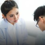 Sinais de dependência química: como identificar os primeiros alertas e agir rápido Sinais de dependência química: como identificar os primeiros alertas e agir rápido